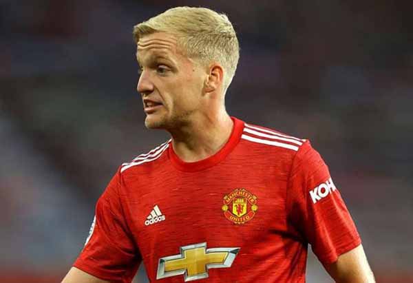 Chuyển nhượng cầu thủ