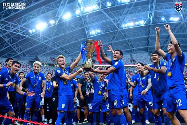 Vô địch AFF Cup 2020, Thái Lan xô đổ hàng loạt kỷ lục