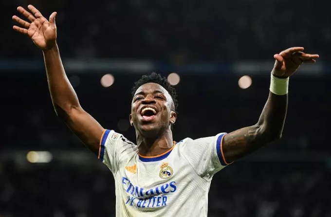 MU còn chông gai, Man City thu đậm