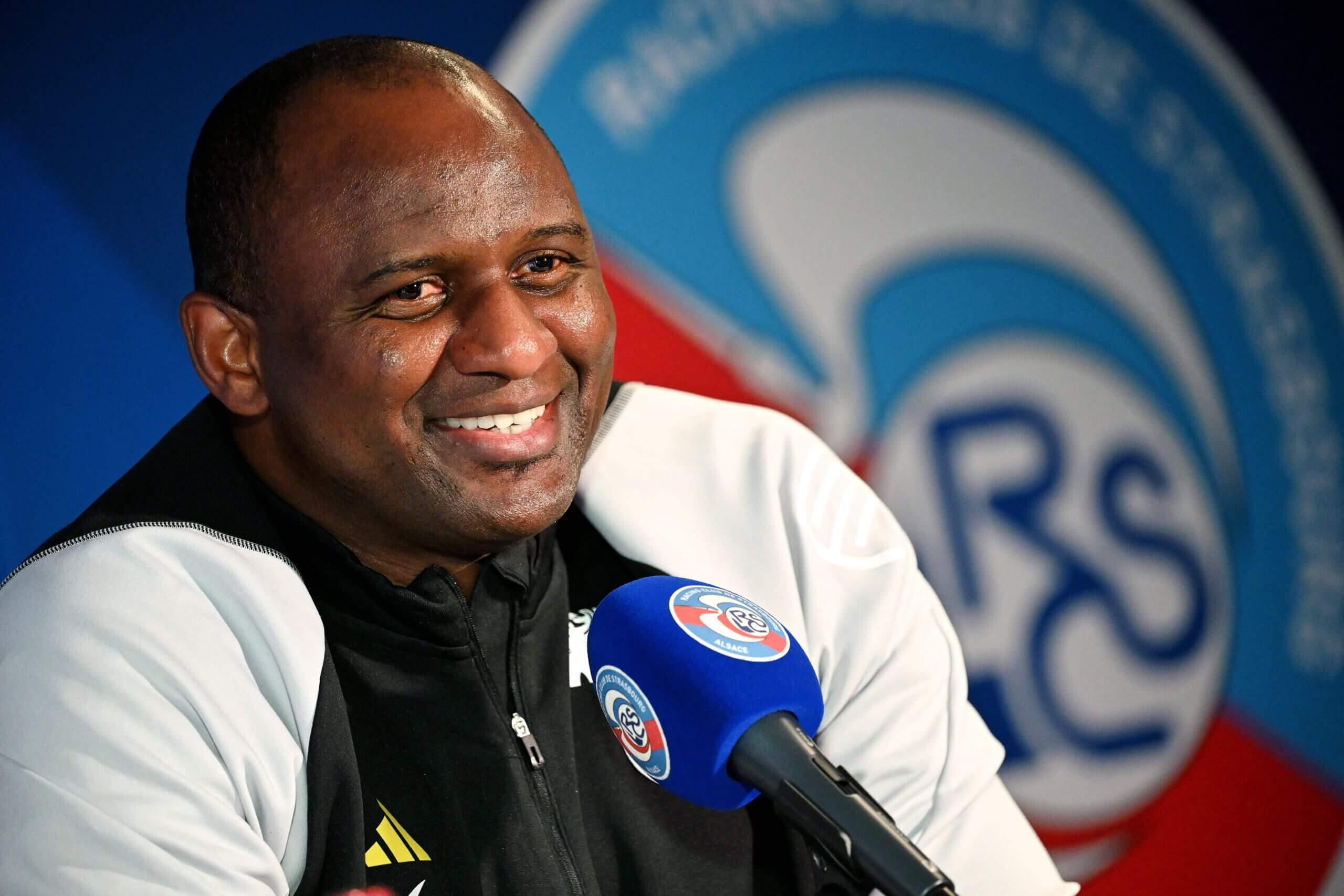 Tại sao Chelsea chọn Strasbourg làm điểm khởi đầu chế độ "đa thê"?