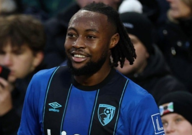 Top 10 ngôi sao hứa hẹn khuynh đảo TTCN mùa Đông 2026: Salah và Semenyo dẫn đầu