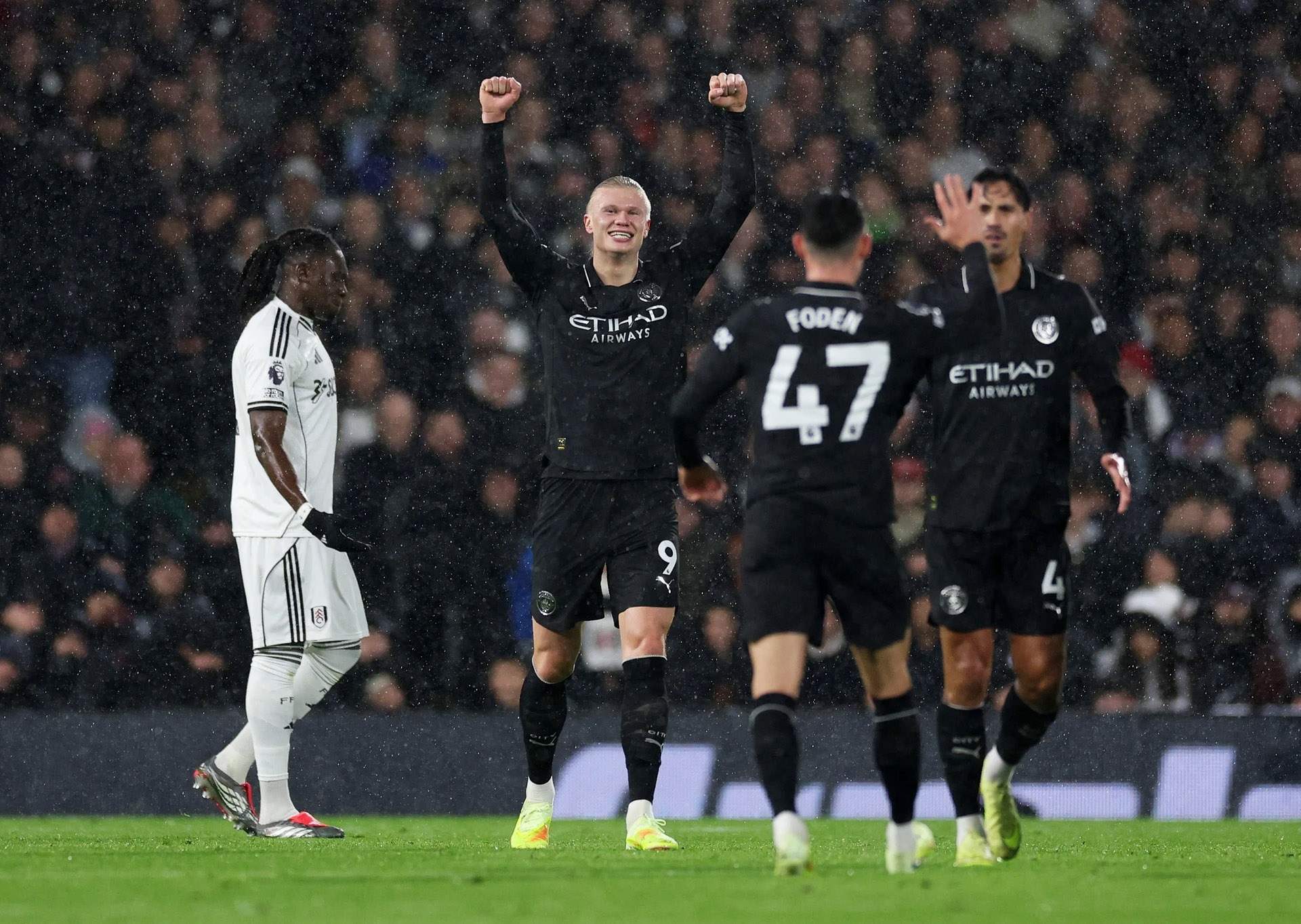 Trận đấu điên rồ của Man City