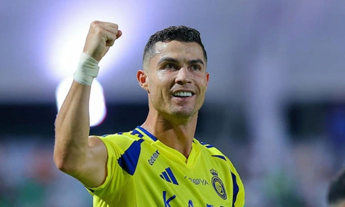Cristiano Ronaldo là vận động viên có thu nhập cao nhất năm 2024