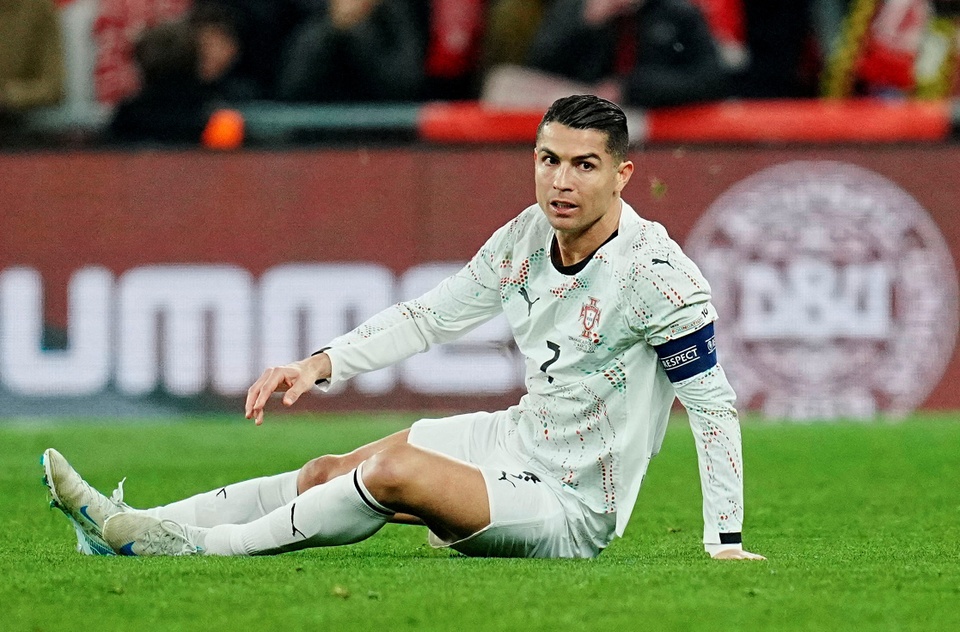 Ronaldo: "Hãy xem ai là đội bóng xuất sắc nhất"