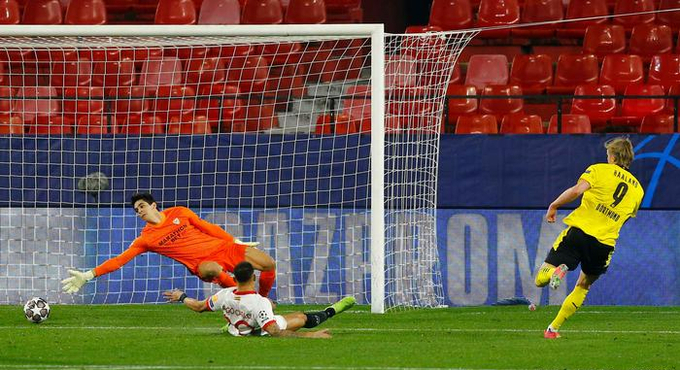 Haaland vượt xa Messi, Mbappe ở cùng độ tuổi